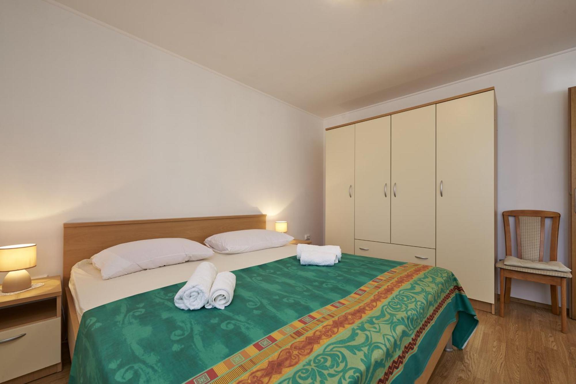 Apartments By The Sea Slatine, Ciovo - 15504 部屋 写真
