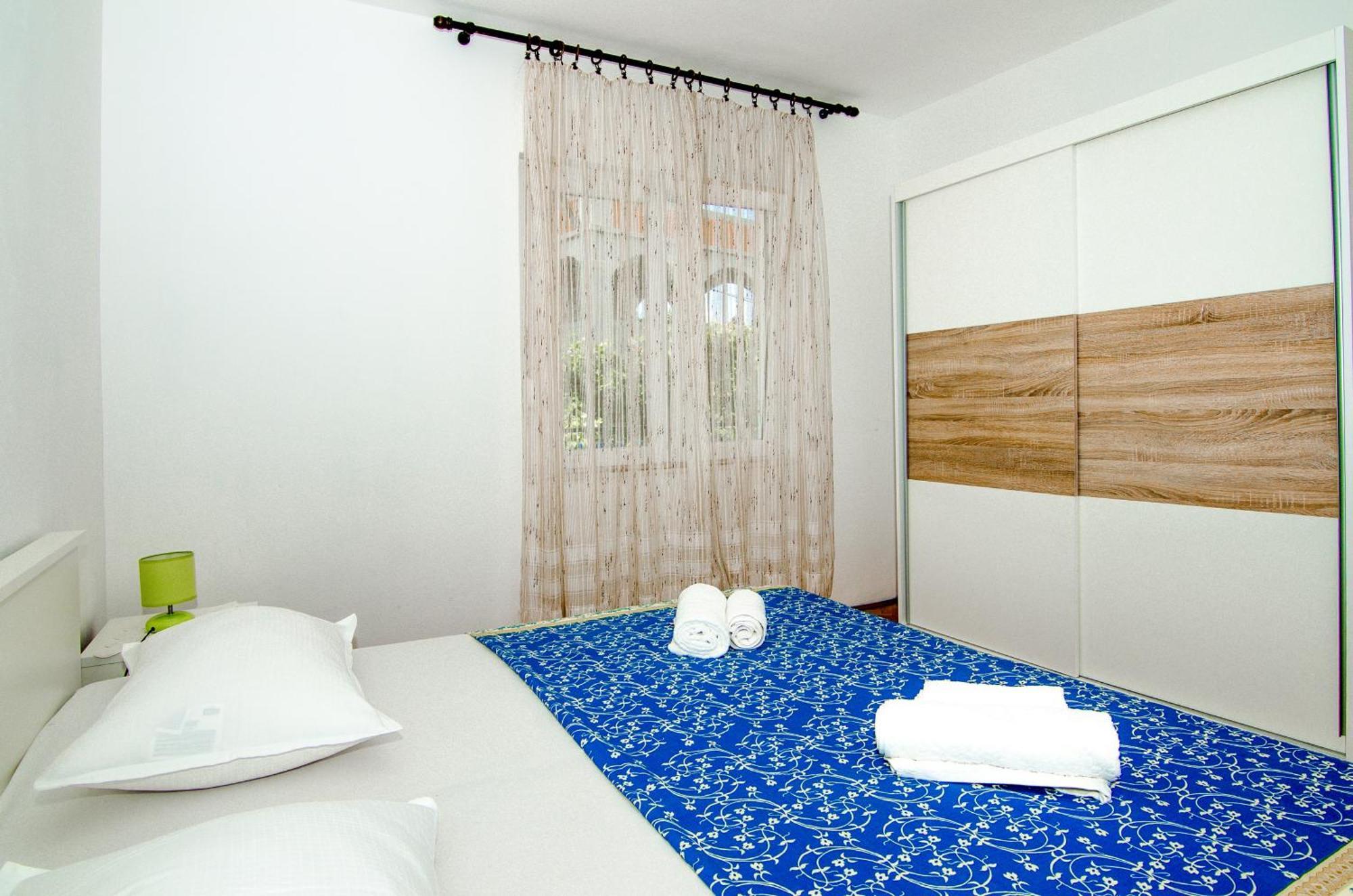 Apartments By The Sea Slatine, Ciovo - 15504 部屋 写真